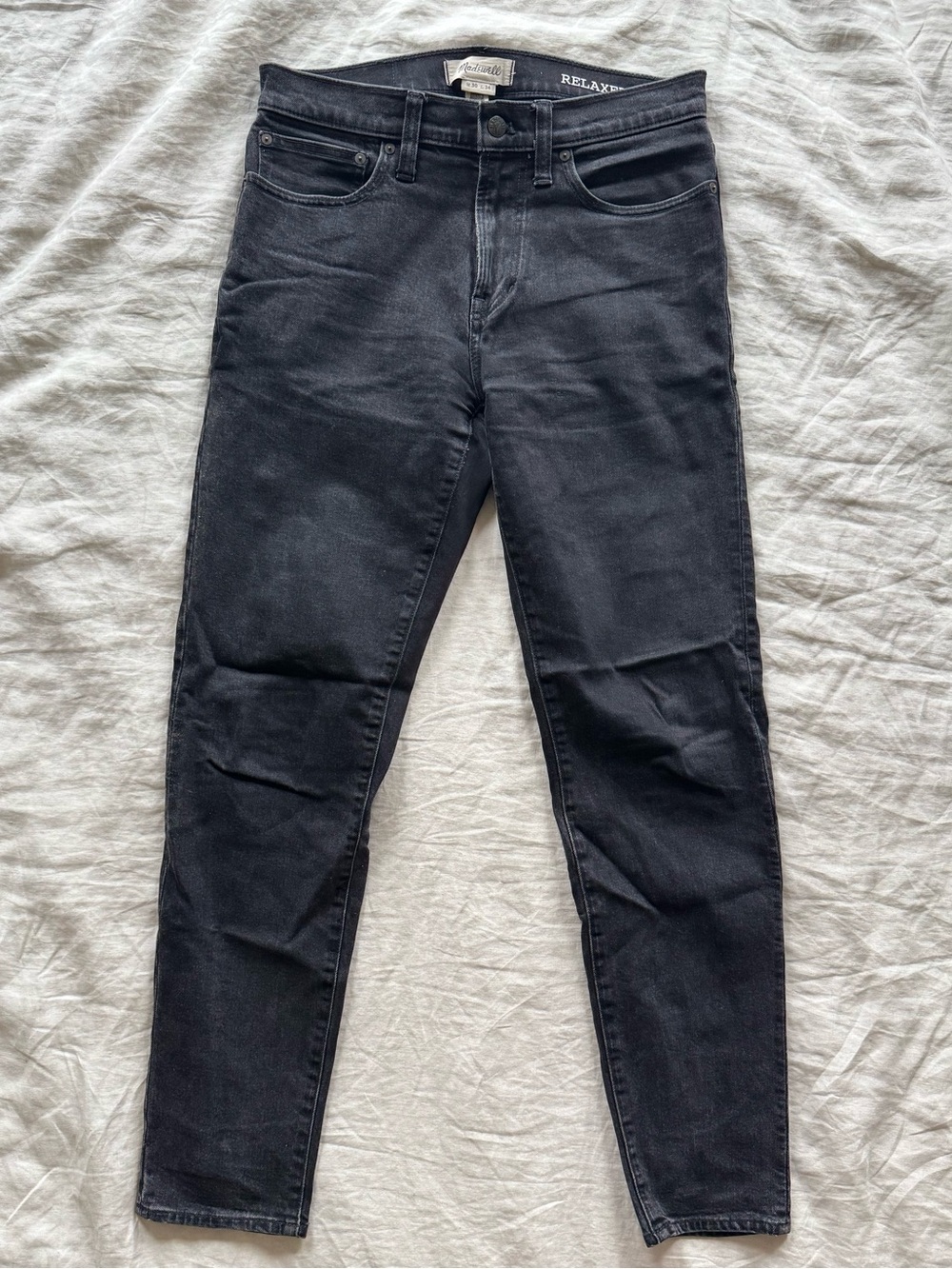 Madewell Relaxed Taper Jeans - 30 - Black